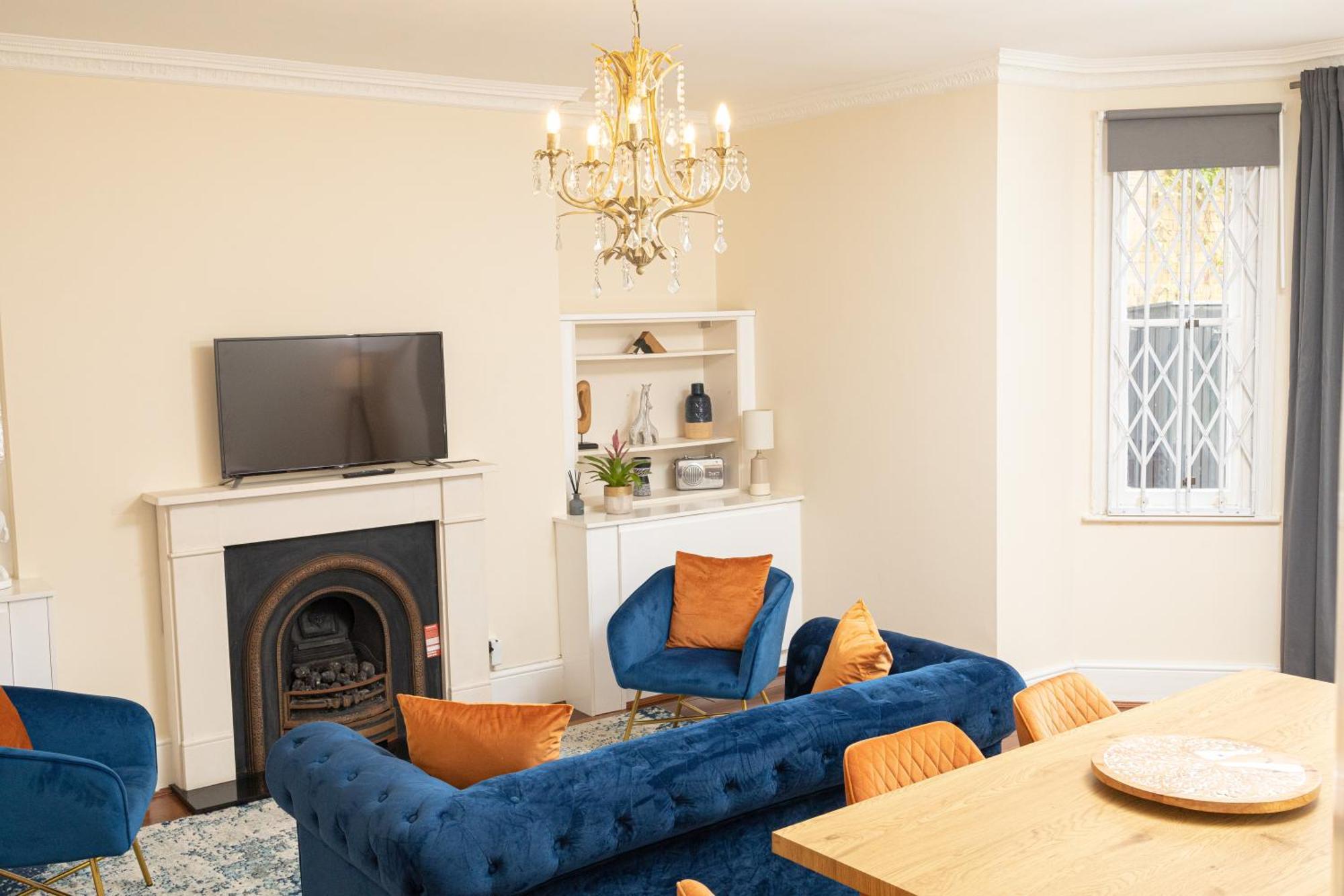 Luxury 3Bedroom Apartment In Thames-Side London Living מראה חיצוני תמונה