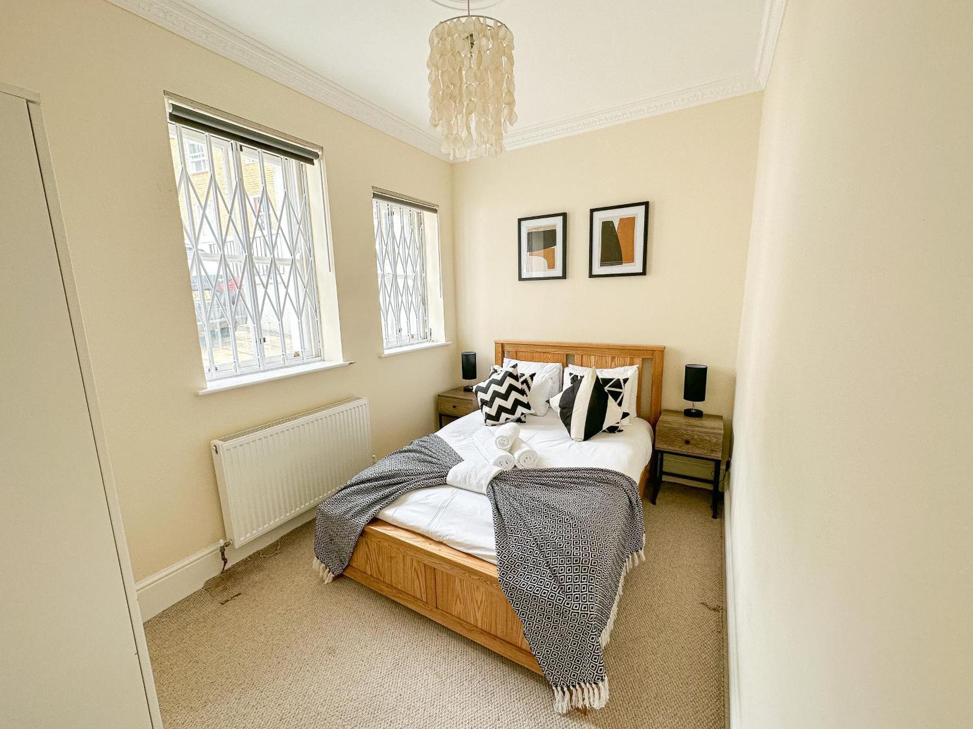 Luxury 3Bedroom Apartment In Thames-Side London Living מראה חיצוני תמונה