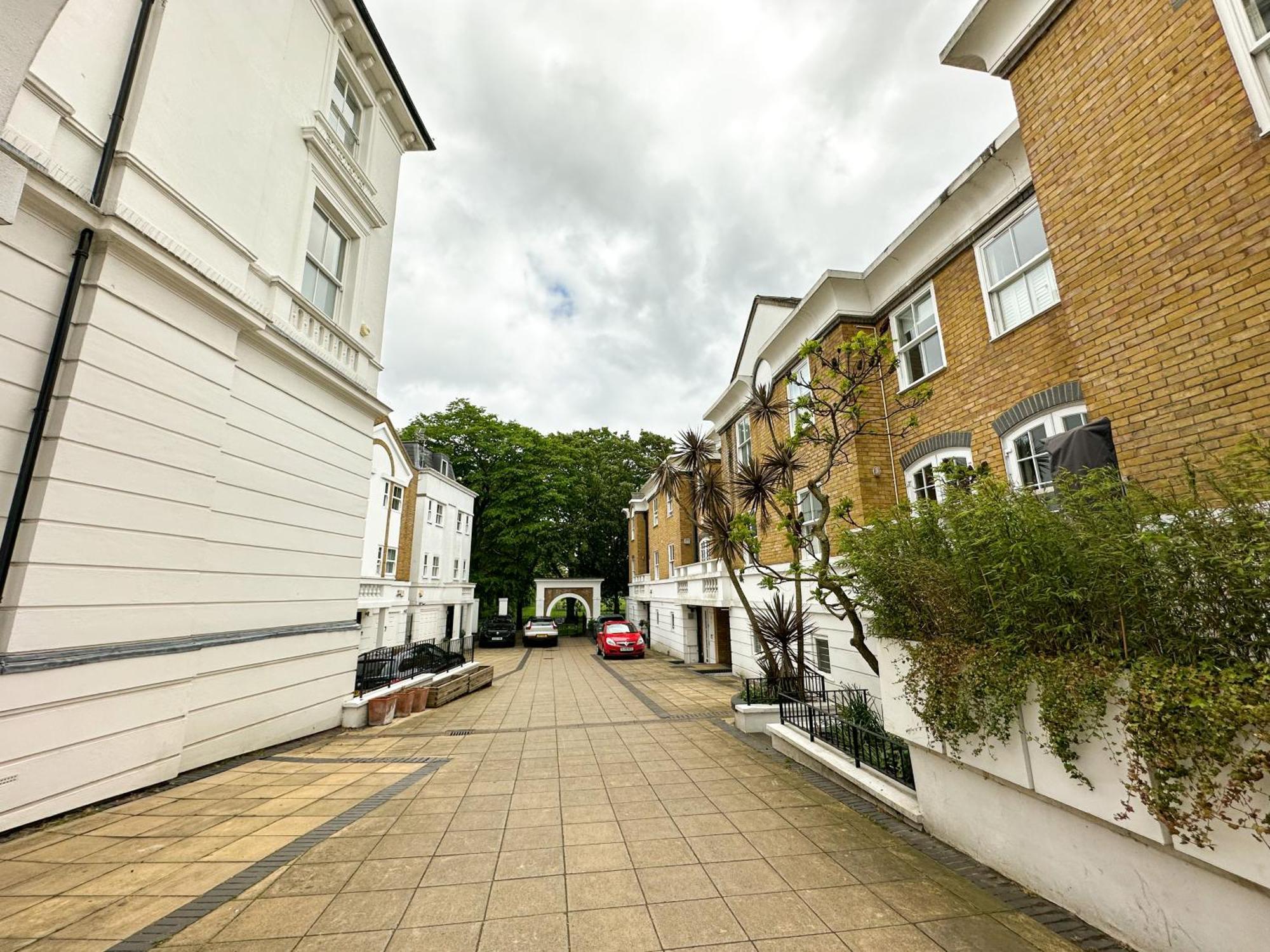 Luxury 3Bedroom Apartment In Thames-Side London Living מראה חיצוני תמונה